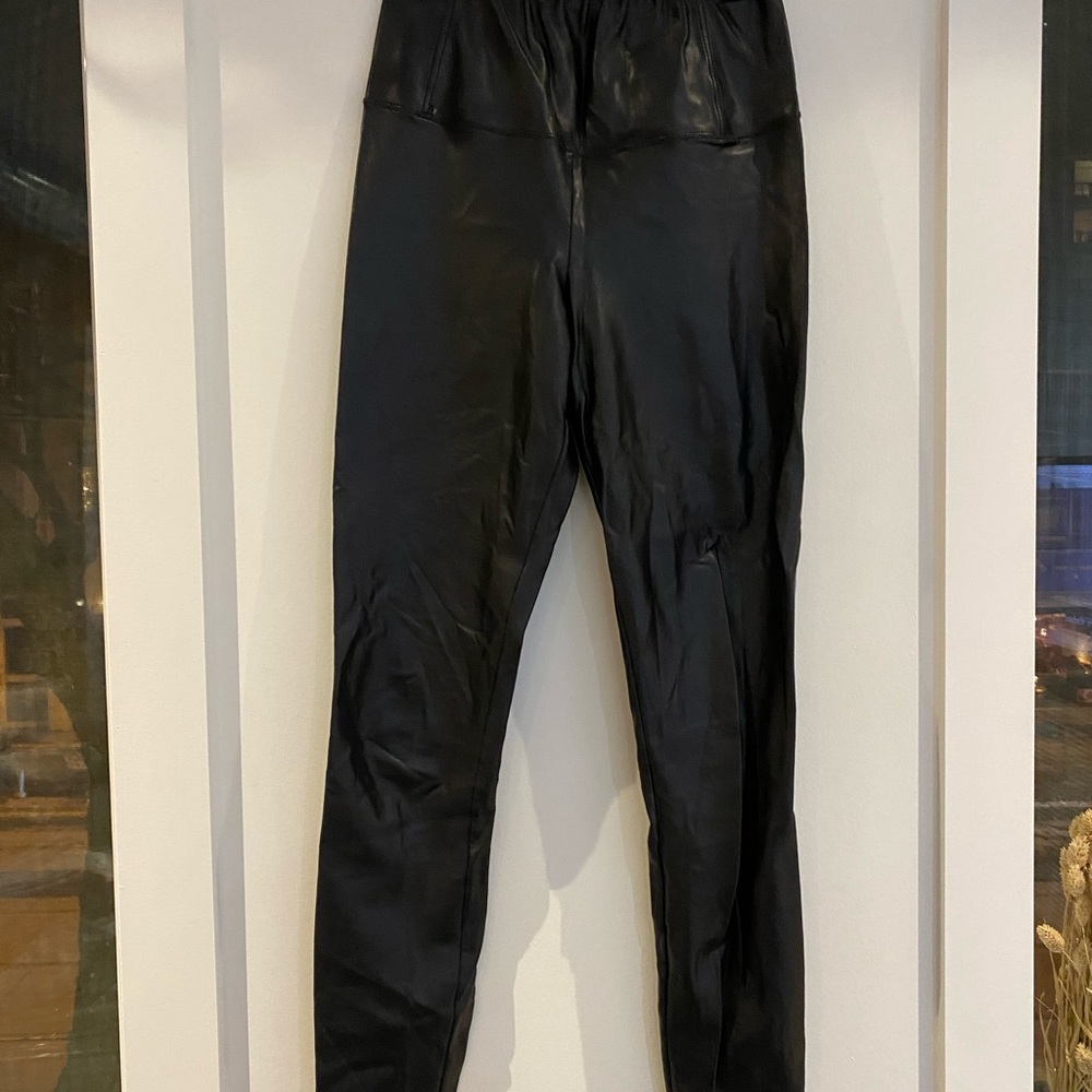 Aritzia leather leggings